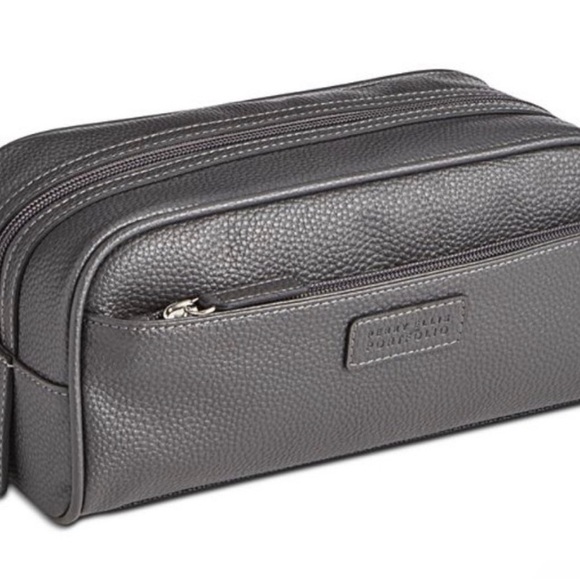 Perry Ellis Travel Kit NWT - Picture 2 of 4